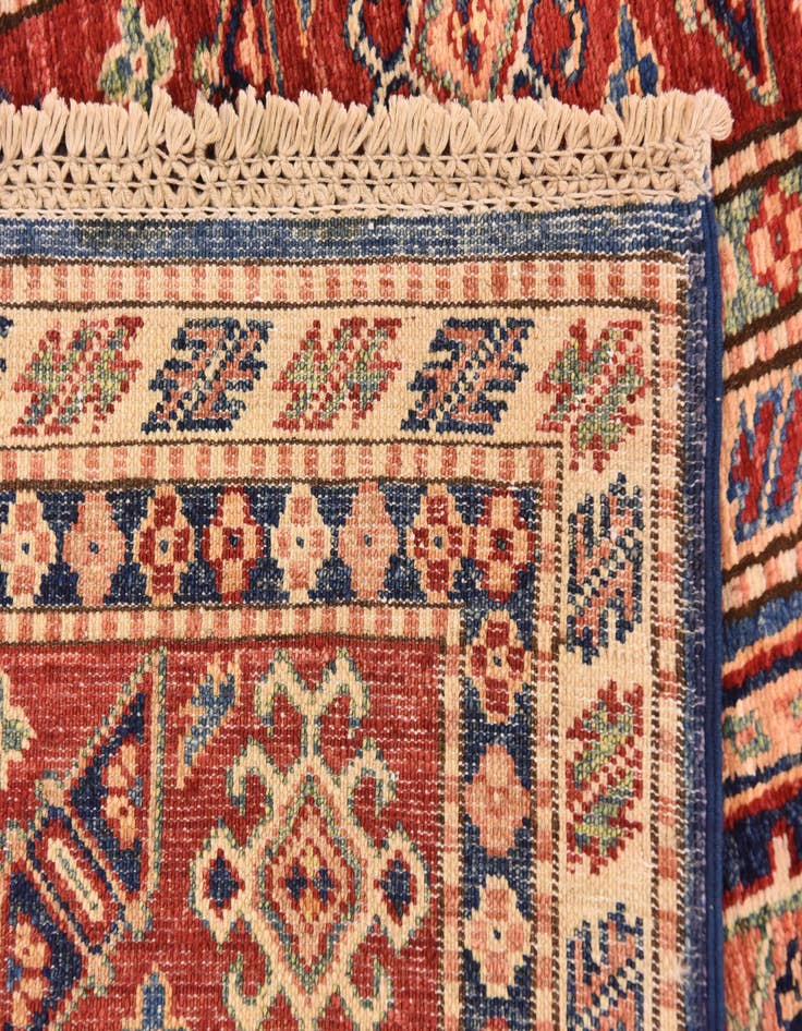 Detail image of  5' 6 x 7' 7  Hand Knotted Kazak Oriental Rug
