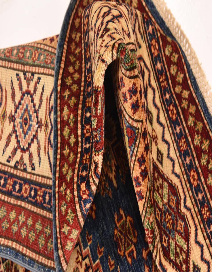 Detail image of  5' 8 x 7' 8  Hand Knotted Kazak Oriental Rug