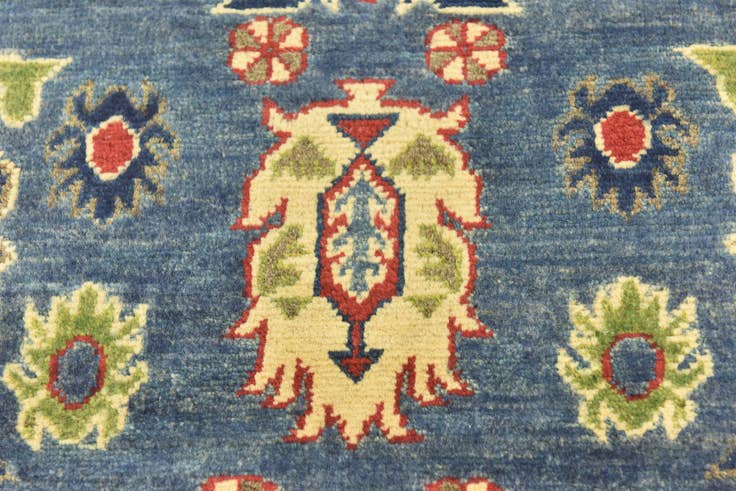 Detail image of  4' x 6'  Hand Knotted Kazak Rug
