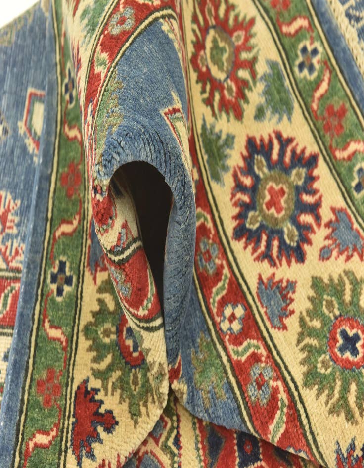 Detail image of  5' 9 x 7' 9  Hand Knotted Kazak Rug