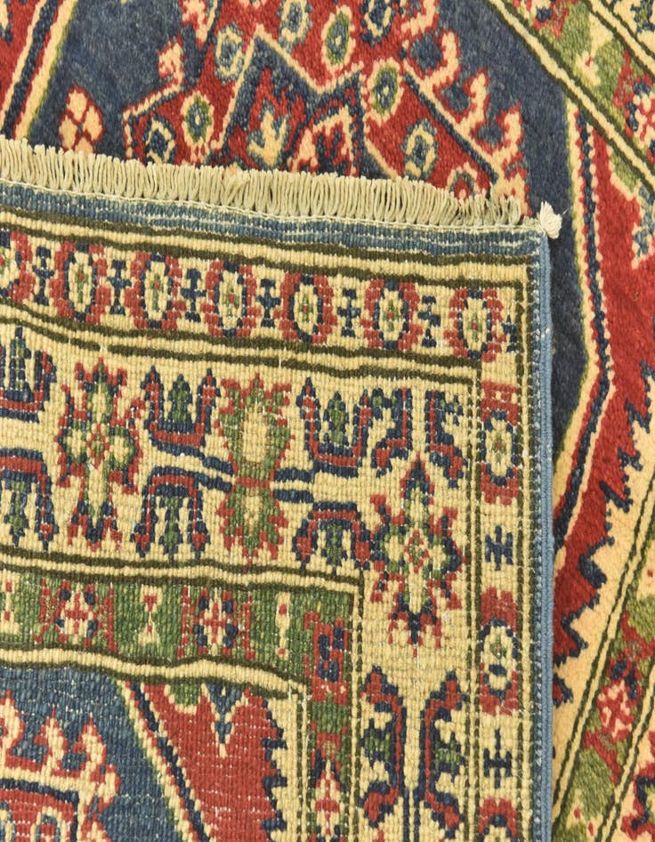 Detail image of  2' 8 x 4'  Hand Knotted Kazak Rug