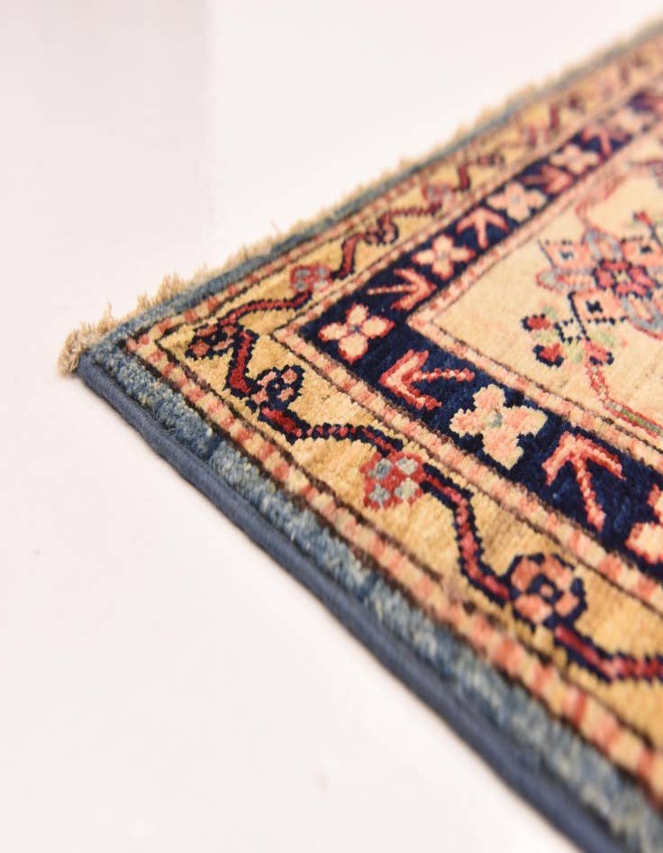 Detail image of  6' 7 x 9' 4  Hand Knotted Kazak Oriental Rug