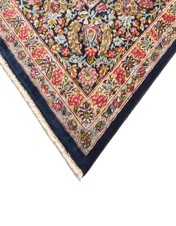 Detail image of  11' 7 x 17' 7 Kerman Rug