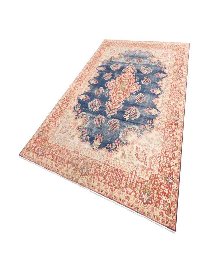 Detail image of  9' 5 x 12' 7 Kerman Rug