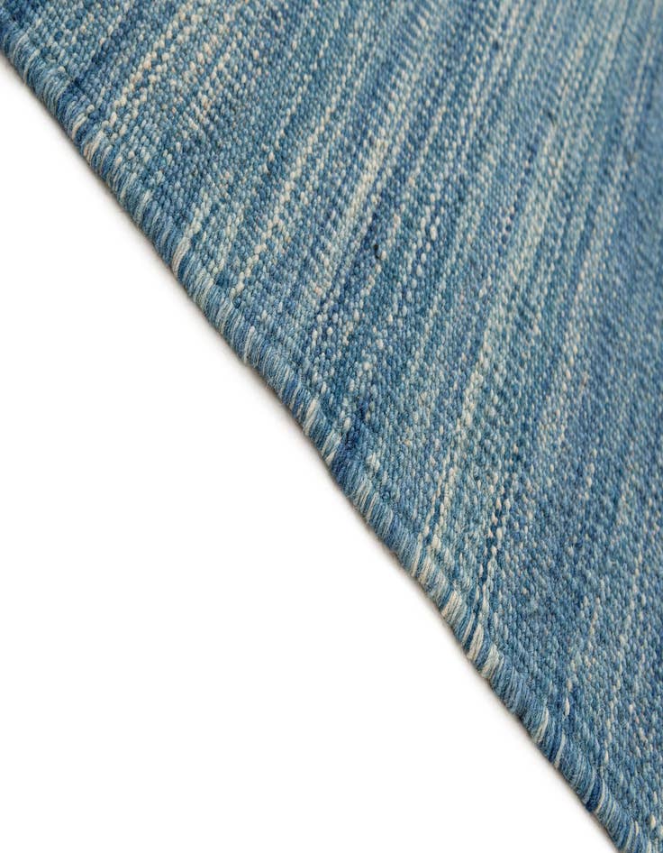 Detail image of  5' x 6' 6  Hand Woven Kilim Modern Wool Rug