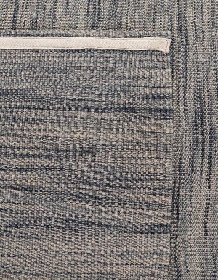 Detail image of  6' 11 x 9' 1  Hand Woven Kilim Modern Wool Rug