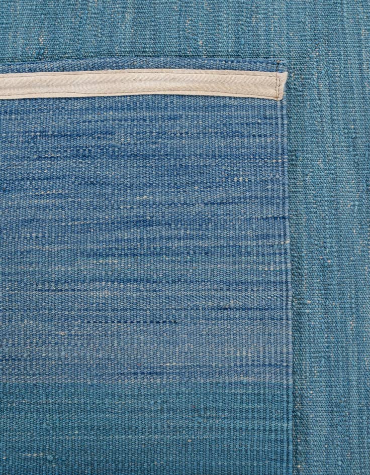 Detail image of  7' 7 x 9' 7  Hand Woven Kilim Modern Wool Rug