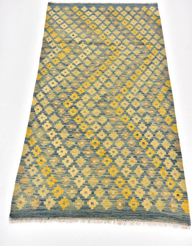 Detail image of  3' 4 x 5'  Hand Woven Kilim Modern Wool Rug