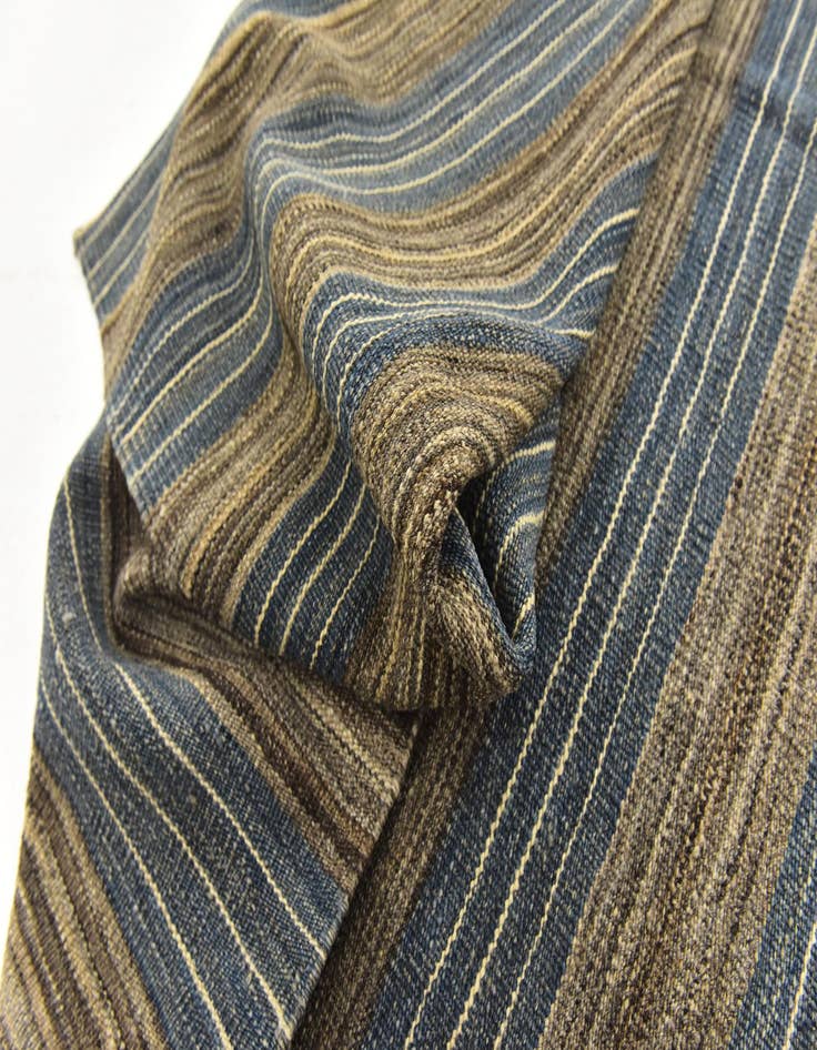 Detail image of  6' x 7' 8  Hand Woven Kilim Modern Wool Rug