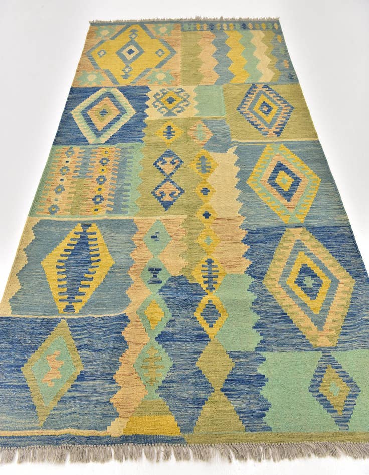 Detail image of  5' 9 x 8'  Hand Woven Kilim Modern Wool Rug