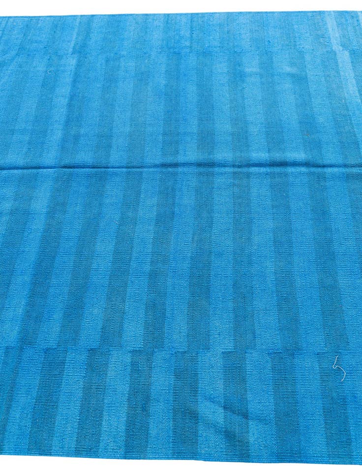 Detail image of  5' 7 x 7' 5  Hand Woven Kilim Modern Wool Rug