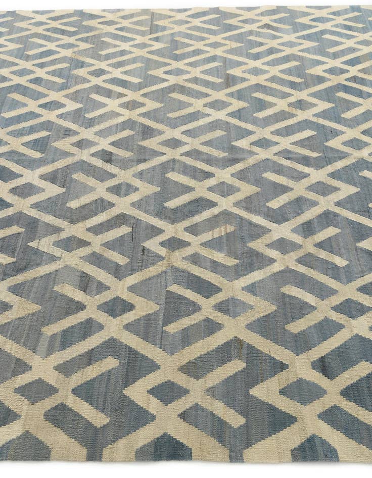 Detail image of  7' 2 x 9' 5  Hand Woven Kilim Modern Wool Rug