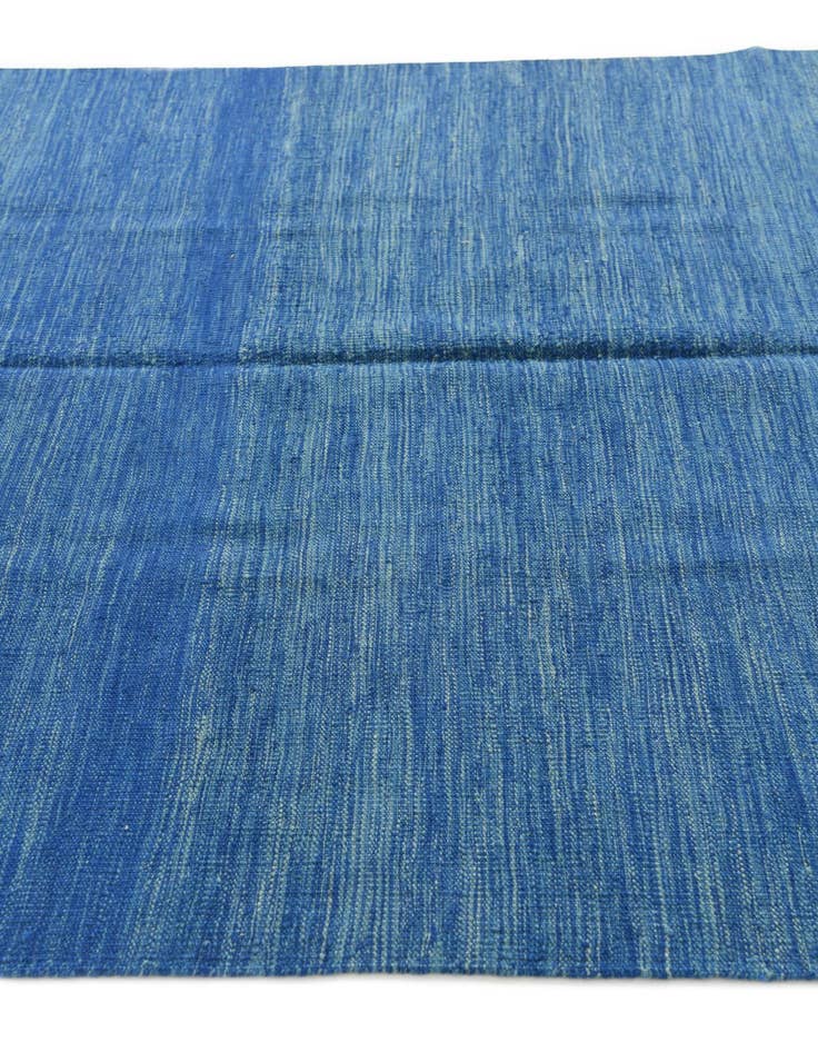 Detail image of  5' 2 x 6' 8  Hand Woven Kilim Modern Wool Rug