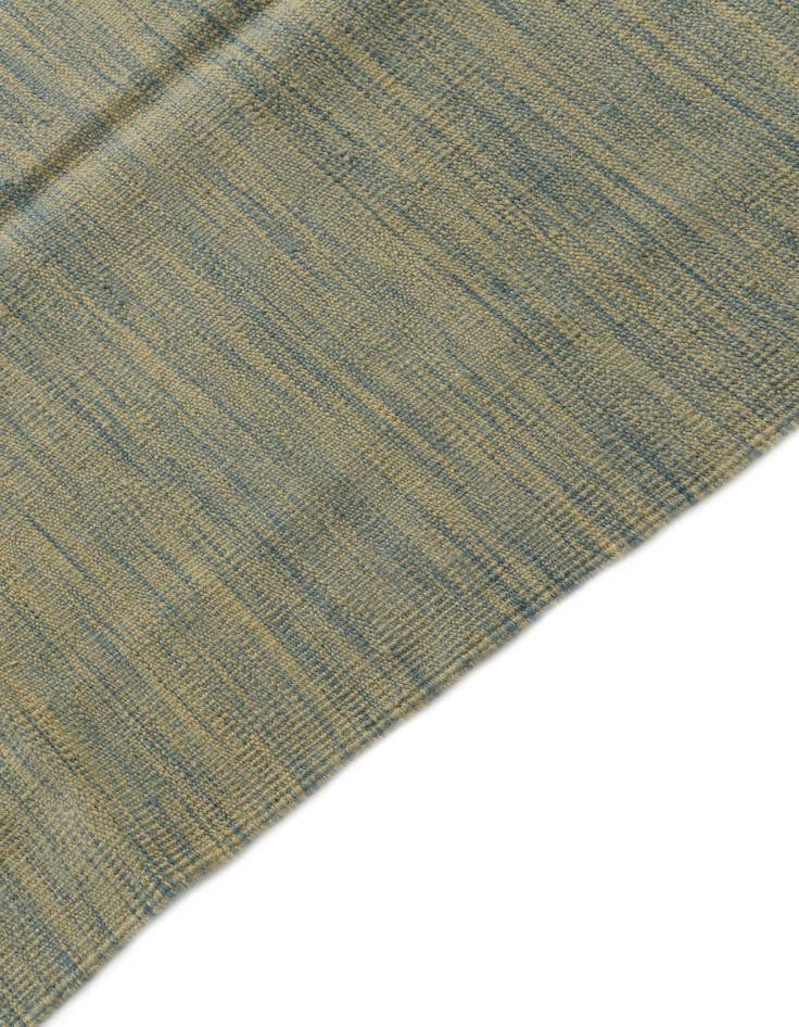 Detail image of  6' 6 x 10'  Hand Woven Kilim Modern Wool Rug