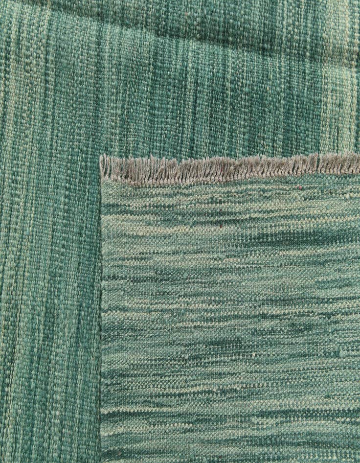 Detail image of  4' 7 x 6' 7  Hand Woven Kilim Modern Wool Rug