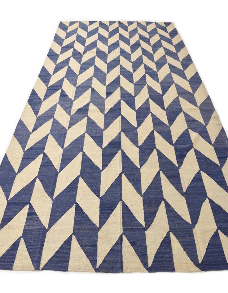 Detail image of  10' 7 x 12' 8  Hand Woven Kilim Modern Wool Rug