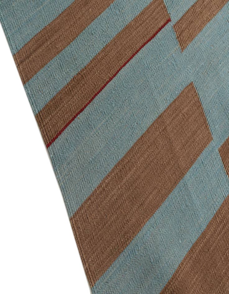 Detail image of  4' 3 x 6'  Hand Woven Kilim Modern Wool Rug