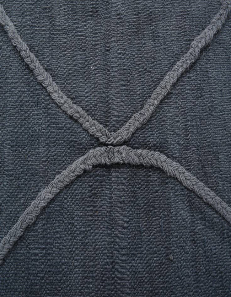 Detail image of  3' 3 x 4' 10  Hand Woven Kilim Modern Wool Rug