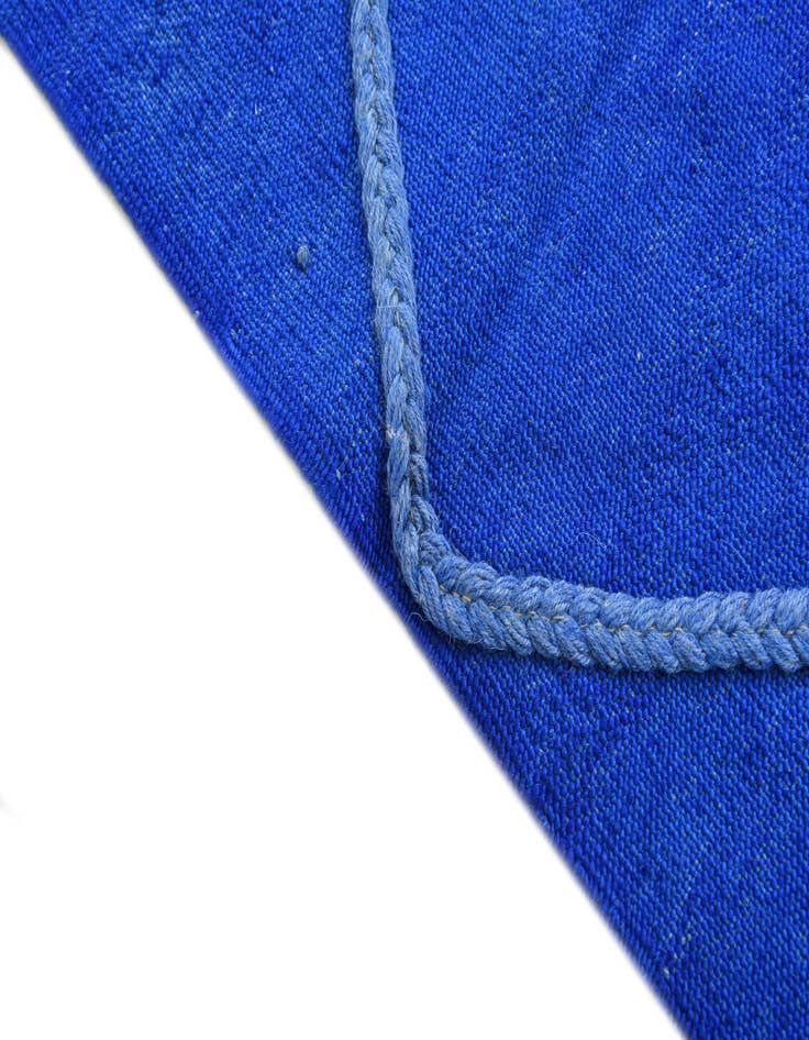 Detail image of  3' 4 x 5'  Hand Woven Kilim Modern Wool Rug