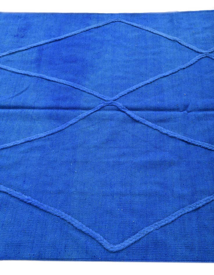 Detail image of  4' 1 x 6' 2  Hand Woven Kilim Modern Wool Rug