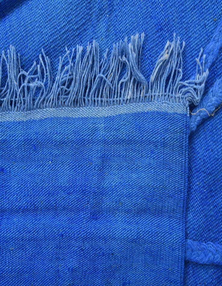 Detail image of  4' 1 x 6' 2  Hand Woven Kilim Modern Wool Rug