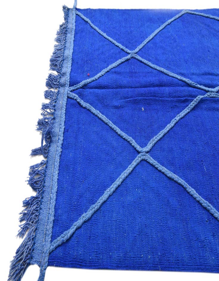 Detail image of  3' 5 x 5' 2  Hand Woven Kilim Modern Wool Rug