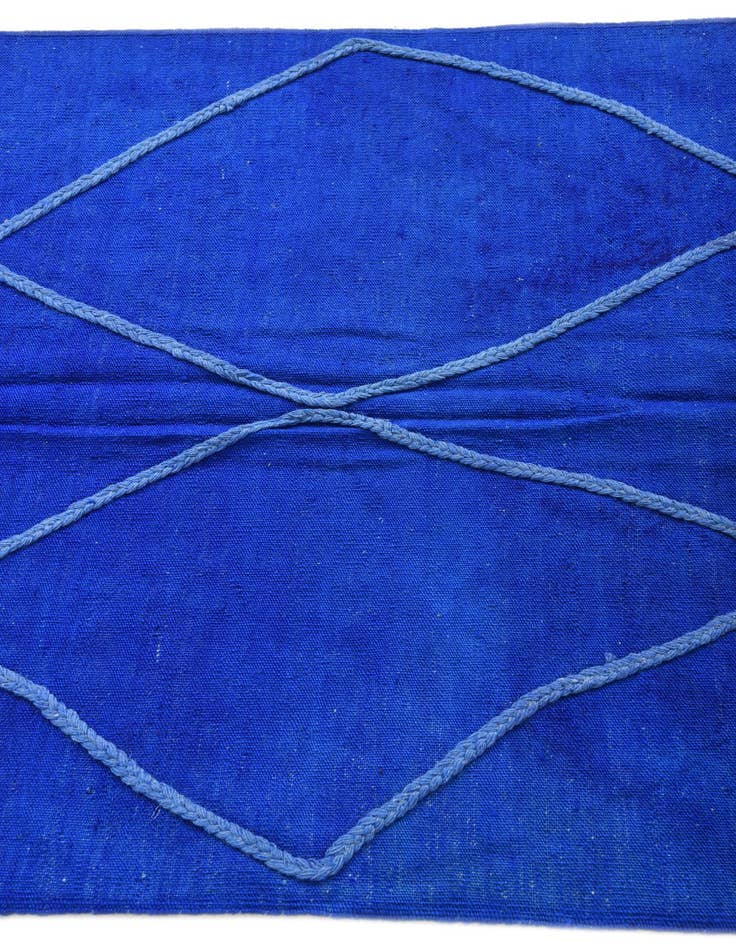 Detail image of  3' 5 x 5' 2  Hand Woven Kilim Modern Wool Rug