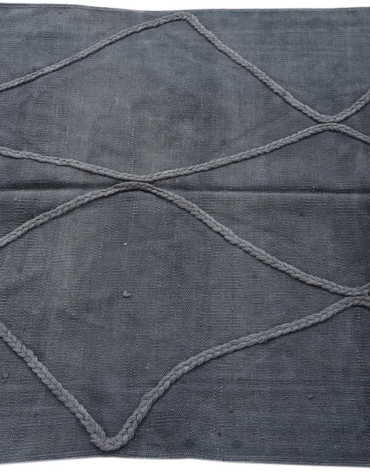 Detail image of  3' 4 x 5'  Hand Woven Kilim Modern Wool Rug