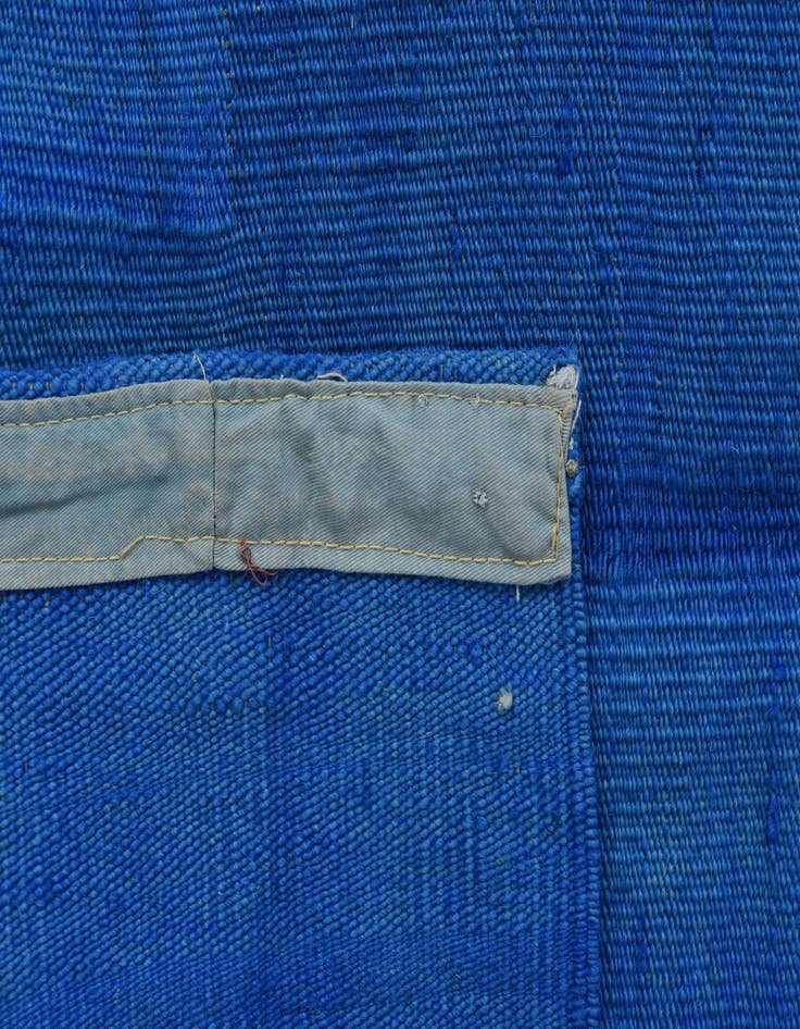 Detail image of  3' 11 x 5' 8  Hand Woven Kilim Modern Wool Rug