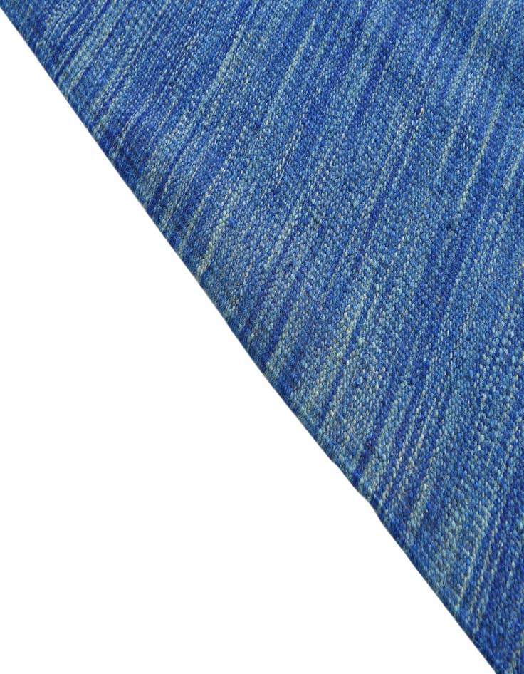 Detail image of  5' x 6' 8  Hand Woven Kilim Modern Wool Rug