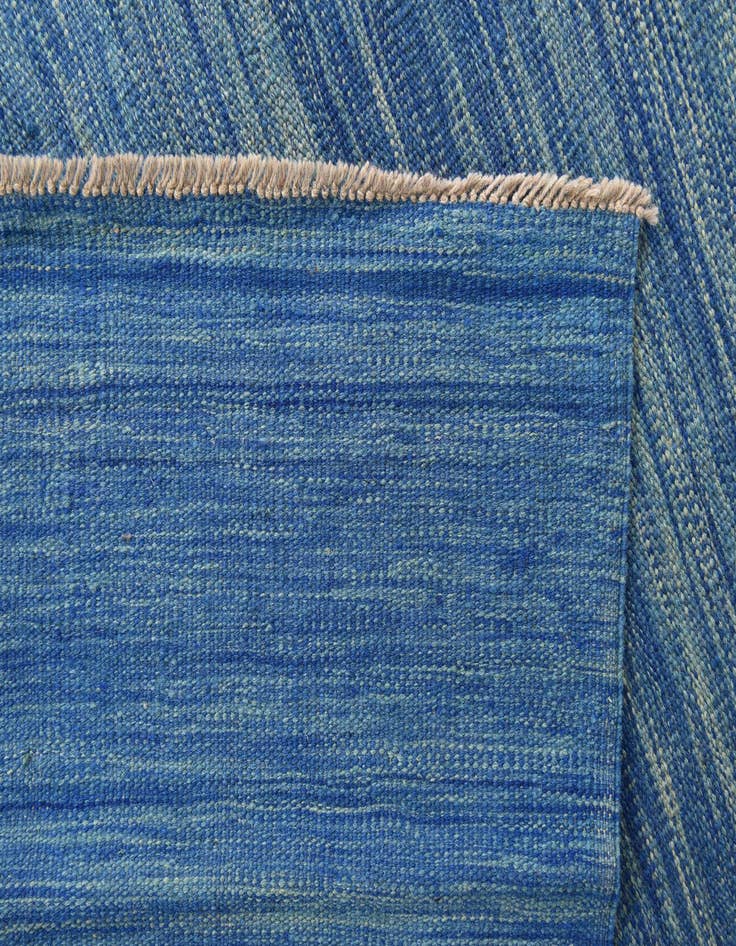 Detail image of  6' 7 x 9' 10  Hand Woven Kilim Modern Wool Rug