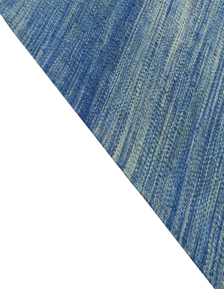 Detail image of  6' 6 x 10'  Hand Woven Kilim Modern Wool Rug