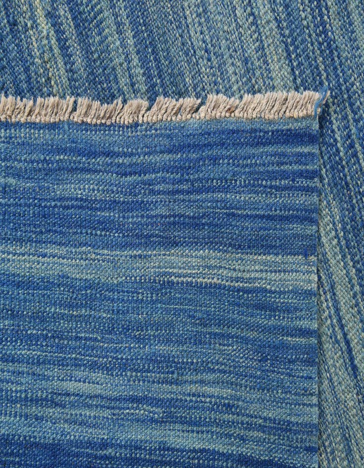 Detail image of  6' 6 x 10'  Hand Woven Kilim Modern Wool Rug