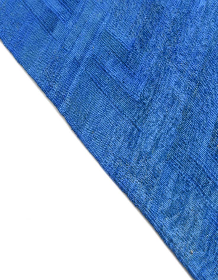 Detail image of  6' 4 x 9' 5  Hand Woven Kilim Modern Wool Rug