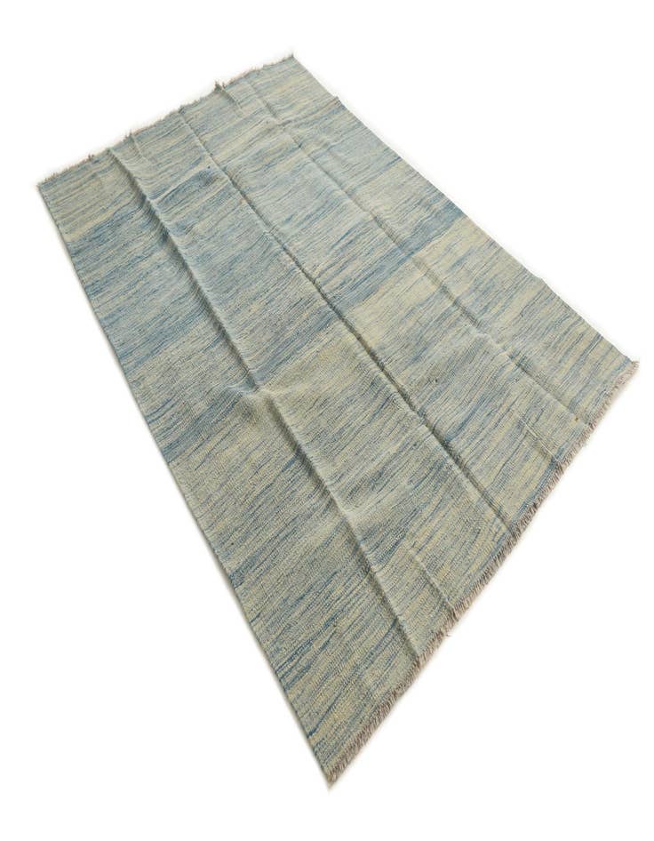 Detail image of  4' 2 x 6' 4  Hand Woven Kilim Modern Wool Rug