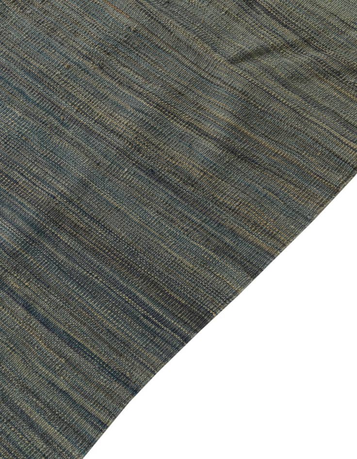 Detail image of  5' 5 x 8'  Hand Woven Kilim Modern Wool Rug