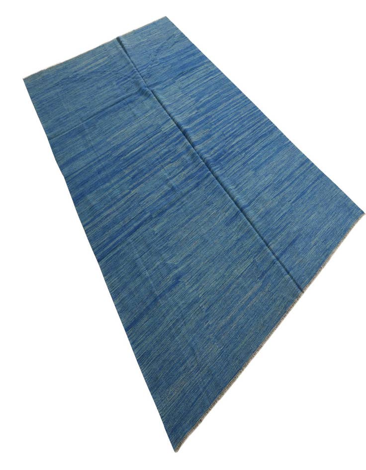 Detail image of  6' 6 x 10'  Hand Woven Kilim Modern Wool Rug