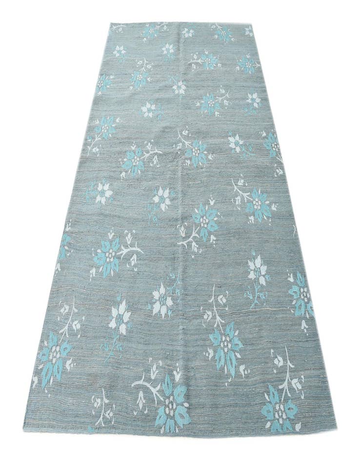 Detail image of  5' 5 x 7' 11  Hand Woven Kilim Modern Rug