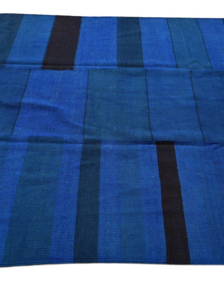 Detail image of  4' 8 x 6' 4  Hand Woven Kilim Modern Wool Rug