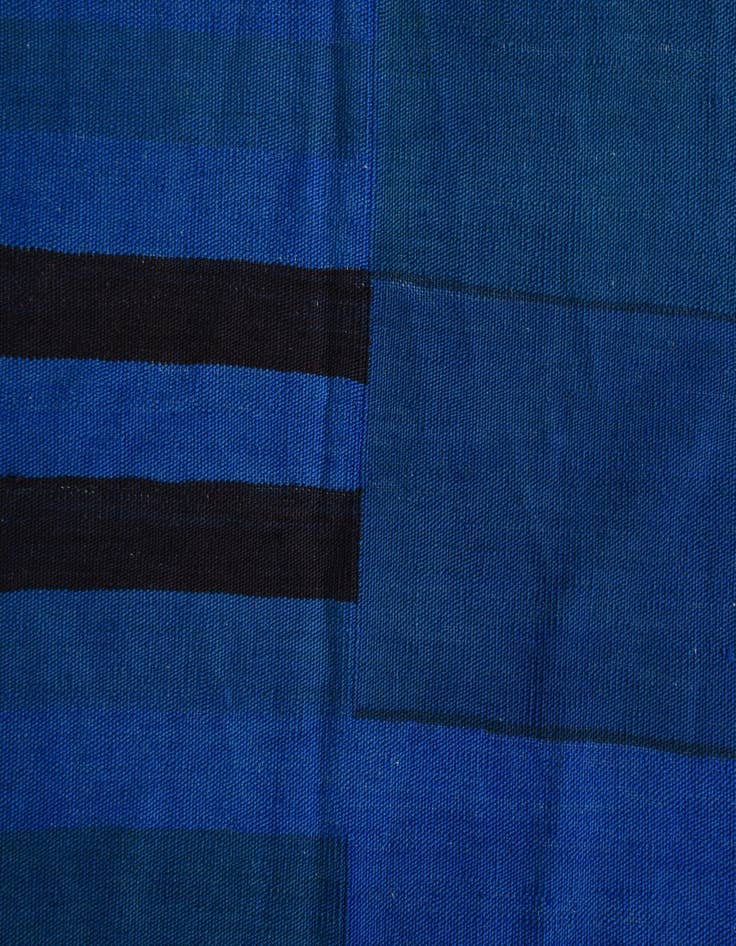 Detail image of  4' 8 x 6' 4  Hand Woven Kilim Modern Wool Rug