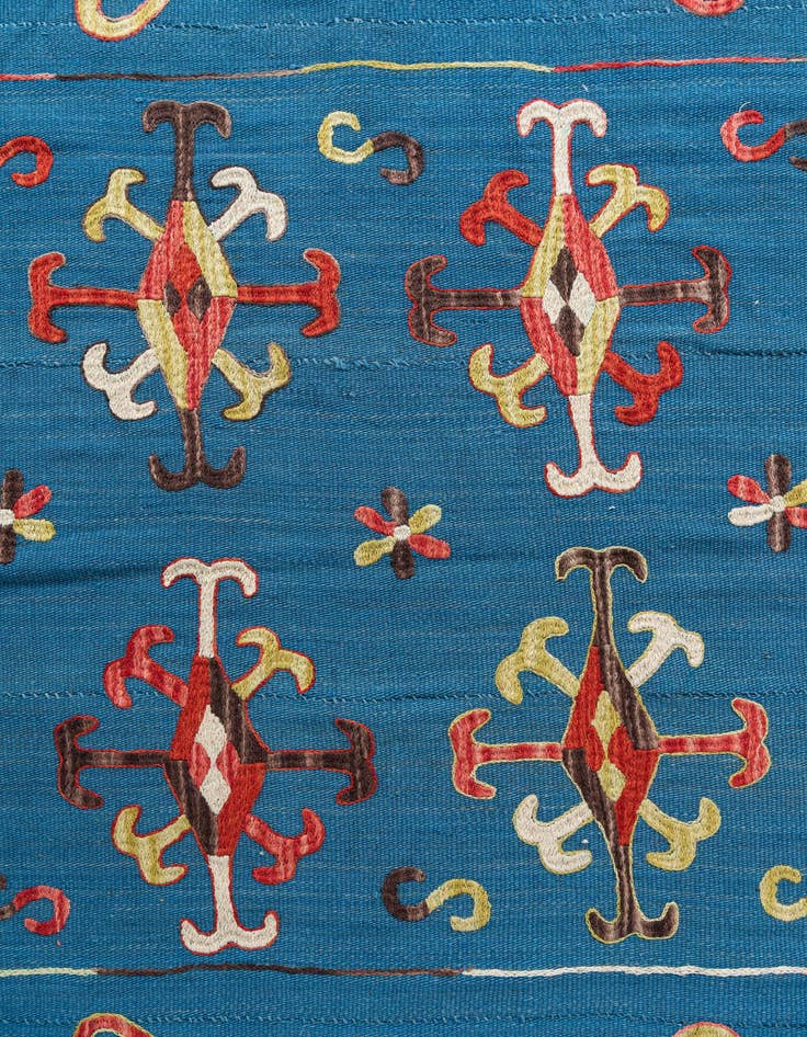 Detail image of  5' 9 x 7' 1  Hand Woven Kilim Suzani Wool Rug