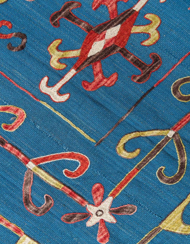 Detail image of  5' 9 x 7' 1  Hand Woven Kilim Suzani Wool Rug
