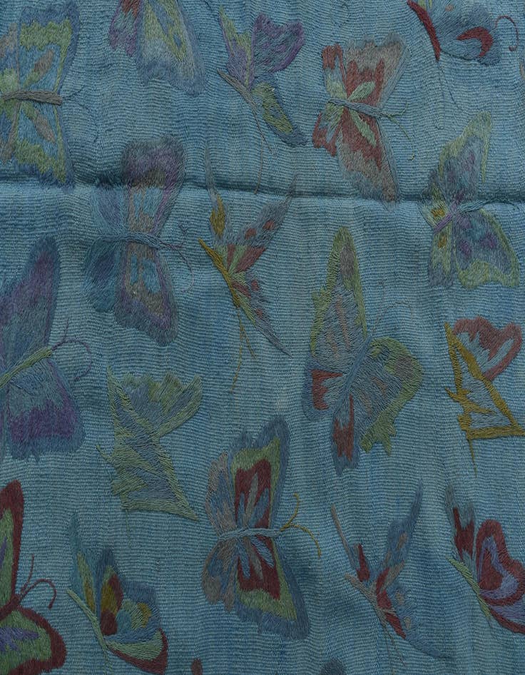 Detail image of  4' 9 x 6' 2  Hand Woven Kilim Suzani Wool Rug