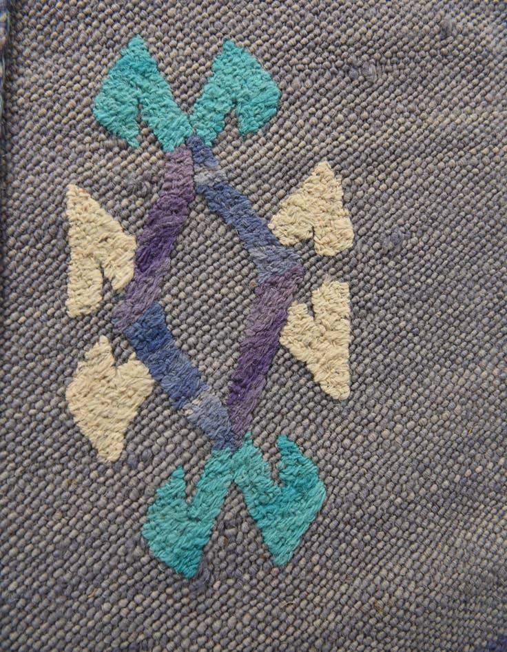 Detail image of  6' 5 x 8' 8  Hand Woven Kilim Suzani Wool Rug