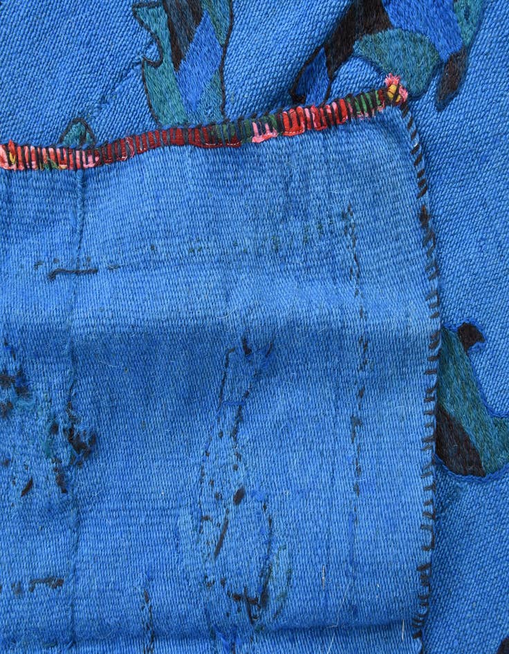 Detail image of  5' 9 x 7' 8  Hand Woven Kilim Suzani Wool Rug