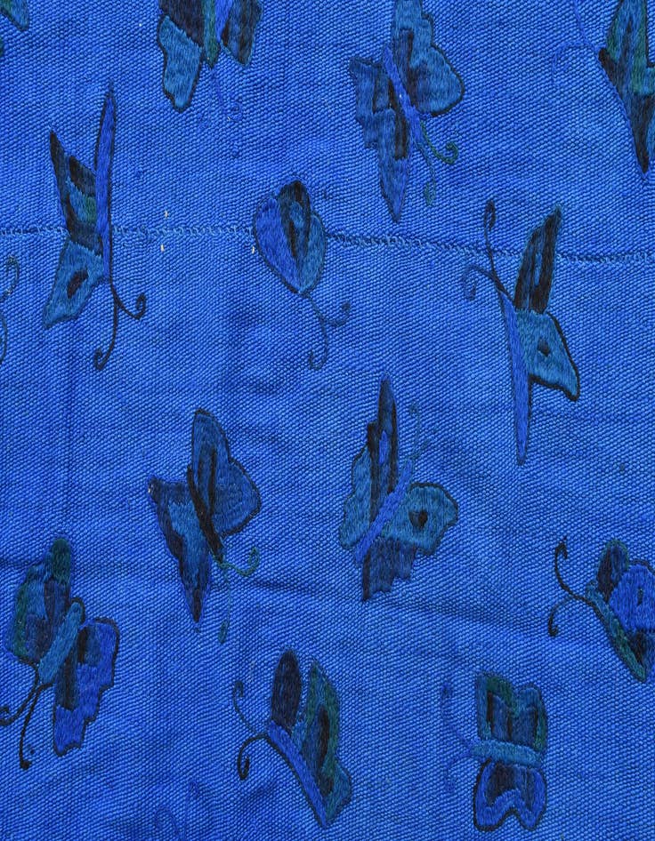 Detail image of  6' x 7' 6  Hand Woven Kilim Suzani Wool Rug