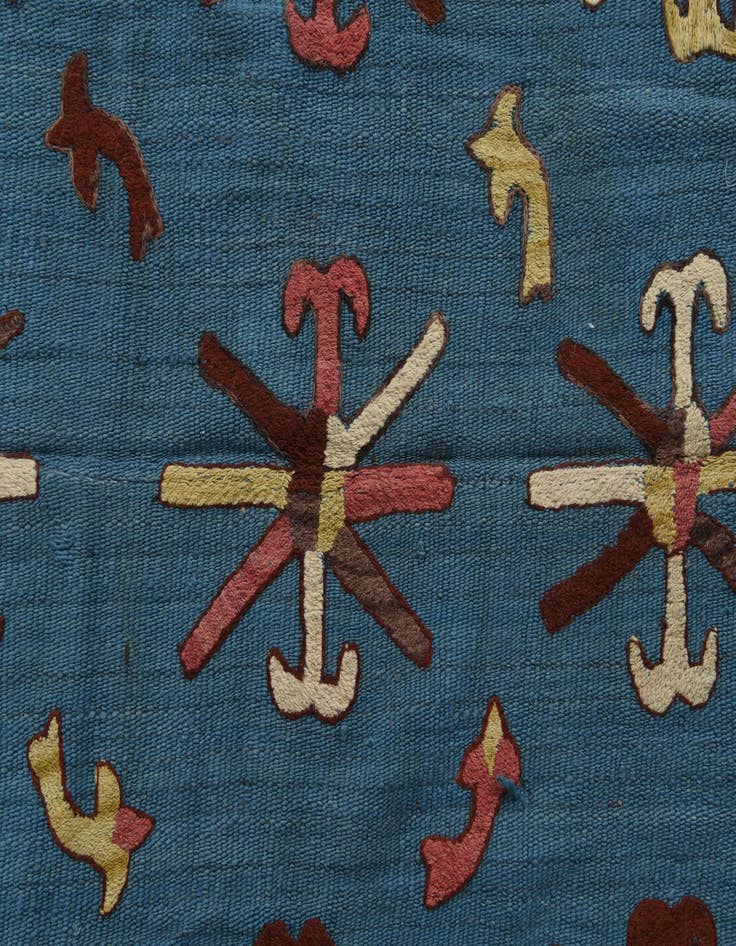 Detail image of  5' 9 x 7' 5  Hand Woven Kilim Suzani Wool Rug