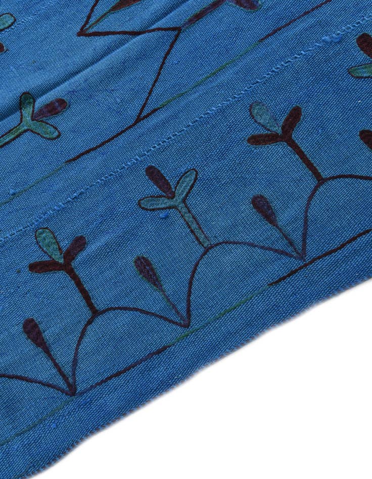 Detail image of  6' 9 x 9' 3  Hand Woven Kilim Suzani Wool Rug