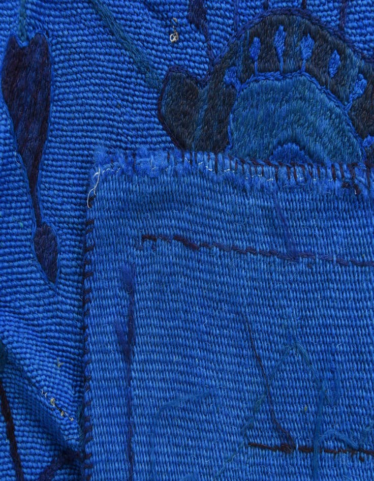 Detail image of  4' 10 x 6' 6  Hand Woven Kilim Suzani Wool Rug