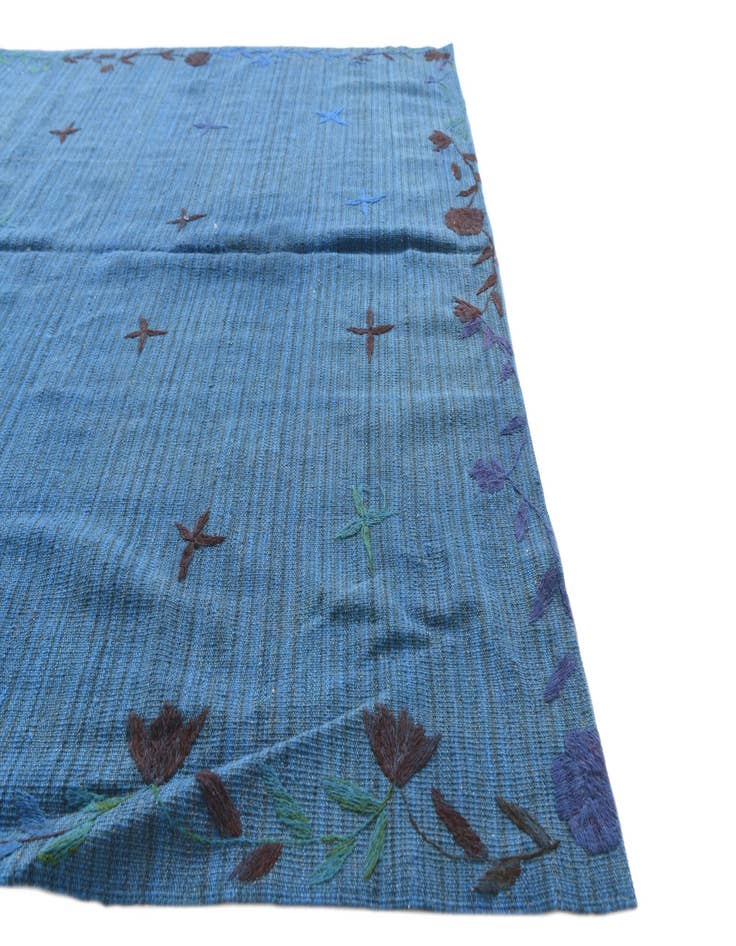 Detail image of  5' 6 x 7' 9  Hand Woven Kilim Suzani Wool Rug